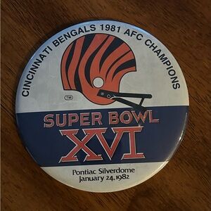 Vintage NFL Cincinnati Bengals Super Bowl XVI Jumbo 6” Button